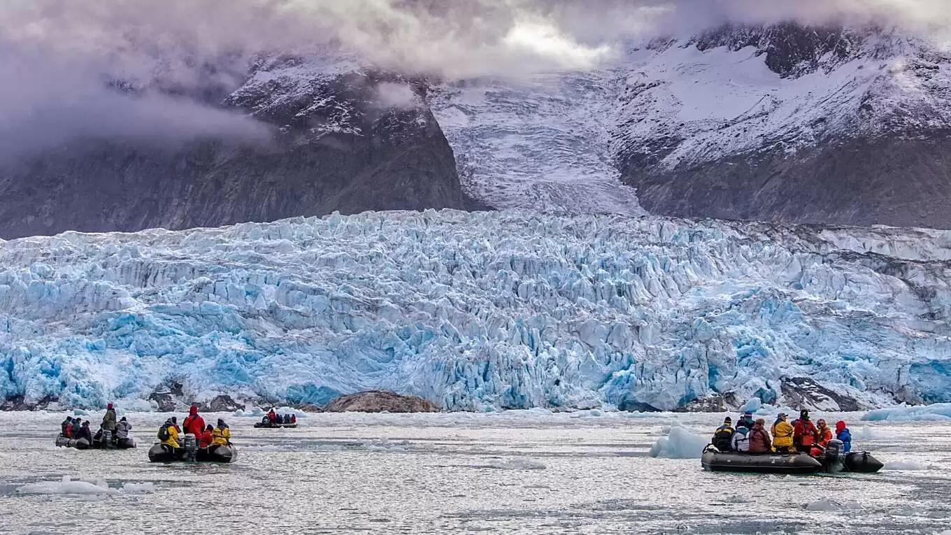 Heart of the Arctic - background banner